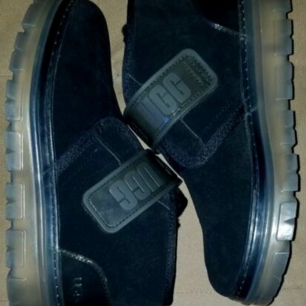 UGG NEUMEL CLEAR BLACK SUEDE SHEEPSKIN BOOTS WOMEN'S SIZE US 10. *GENTLY USED*